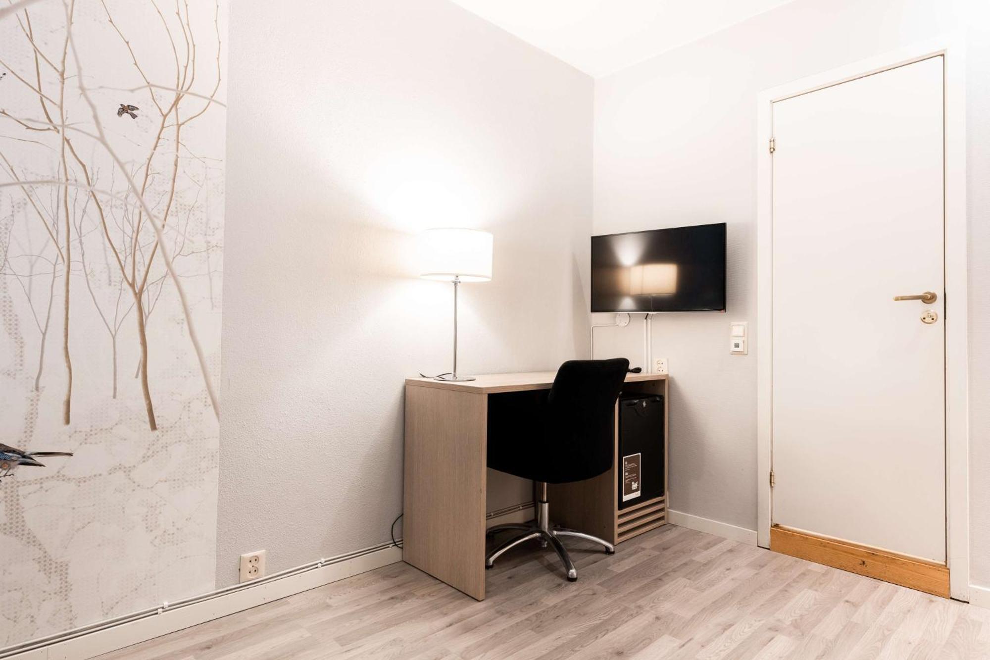 Rom med queen-size-seng